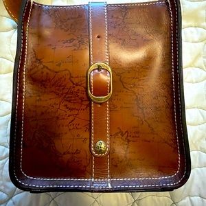 Patricia Nash Venenzia Leather Crossbody Pouch